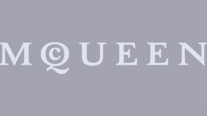 Показ коллекции Alexander McQueen весна-лето 2025