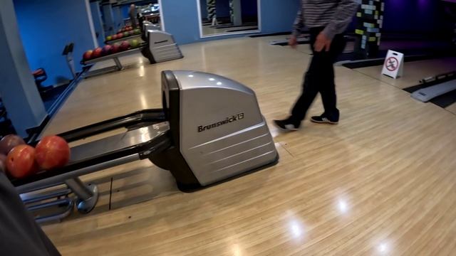 ЛОО.  27.11.2025.  / 3 день. / АКВАЛОО. / ПЕРВЫЙ РАЗ В БОУЛИНГ. ЧАСТЬ 2