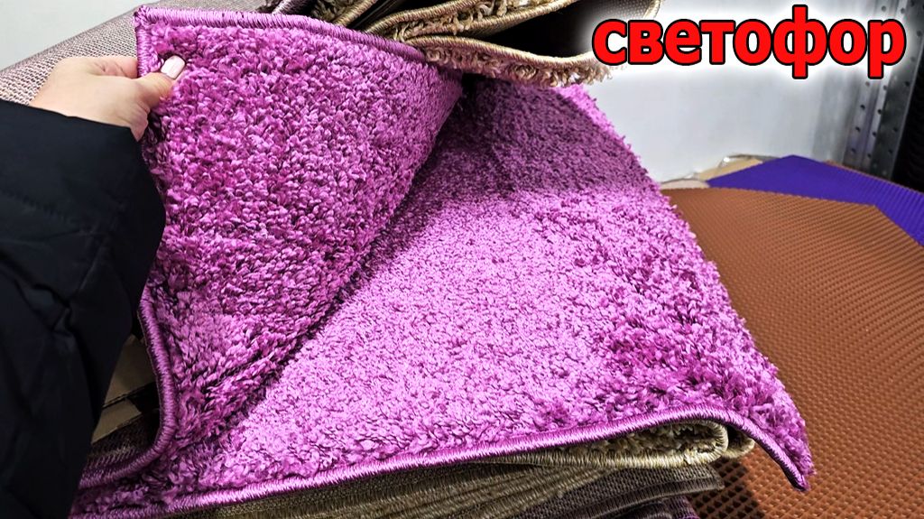 Магазин Светофор разошелся не на шутку.Полки просто ломятся