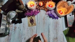 ЦЫГАНСКИЙ КЛАССИЧЕСКИЙ РАСКЛАД НА КОРОЛЯ НА ДЕКАБРЬ. ГАДАНИЕ НА ЛЮБИМОГО НА ИГРАЛЬНЫХ КАРТАХ