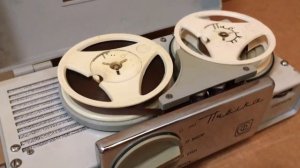 Детский катушечный магнитофон СССР-мечта коллекционеров