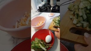 4.12 САЛАТ С КРЕВЕТКАМИ