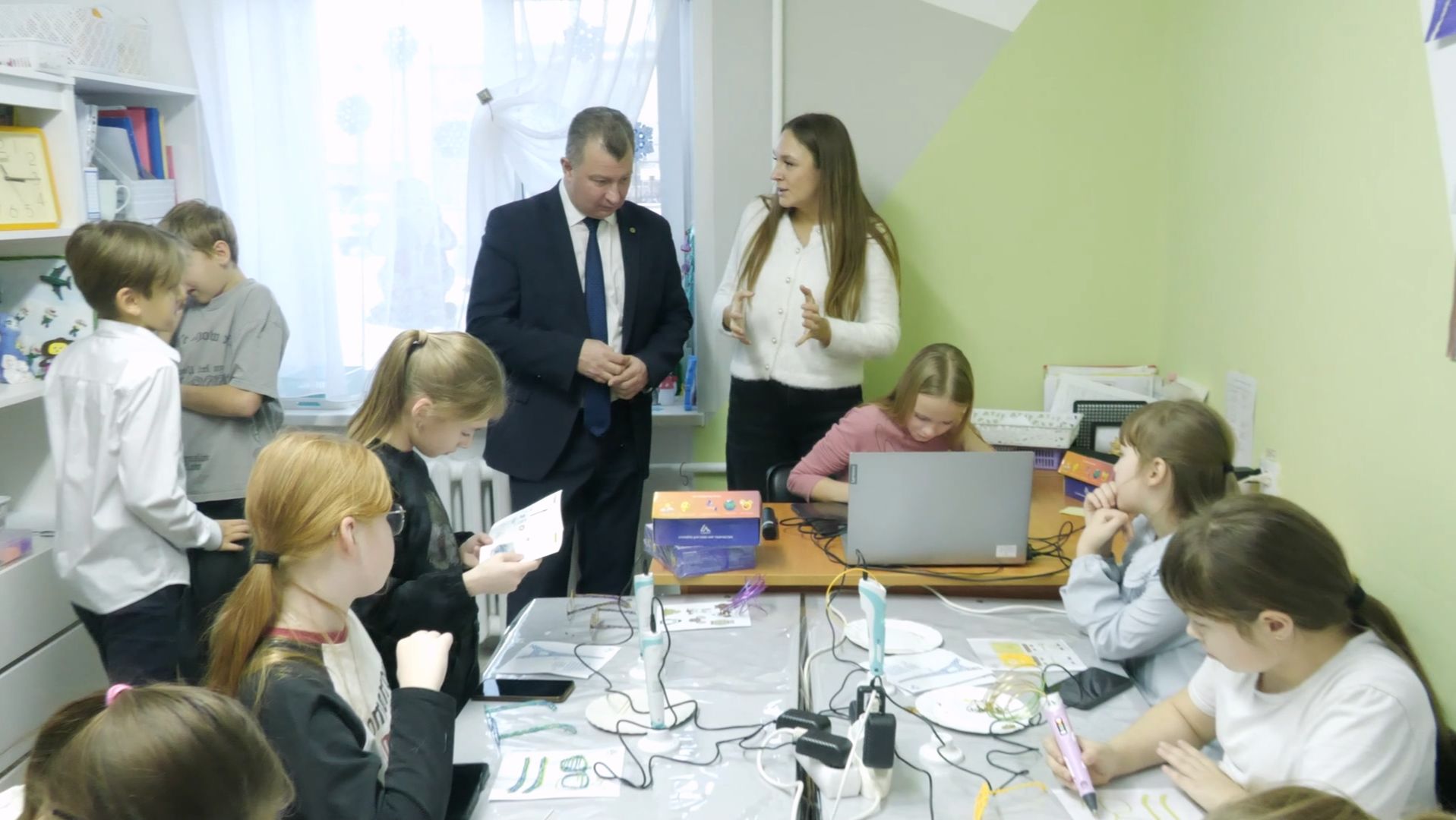 В клубе «Механик» - «Креативный бум»! смотреть онлайн