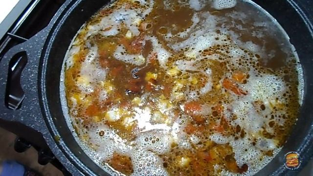 Суп с фасолью консервированной на мясном бульоне