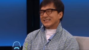 Уморительная реакция Джеки Чана на неудачные трюки любителей! | Стив Харви