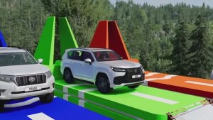 Мультфильм‑приключение: машинки сражаются с препятствиями!