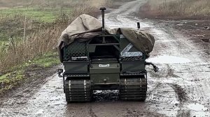 В зоне СВО универсальные комплексы "Курьер" доставляют продовольствие и снаряды, эвакуируют раненых