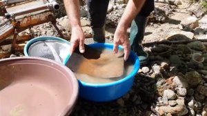 А вы знаете как добывают золото вольные старатель?!