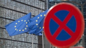 Согласованный грабеж: ЕС остался без своих денег на войну и взялся за российские