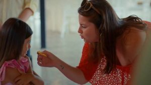 Постучись в мою дверь - Папа-космонавт все же пришел на день рождения дочери!