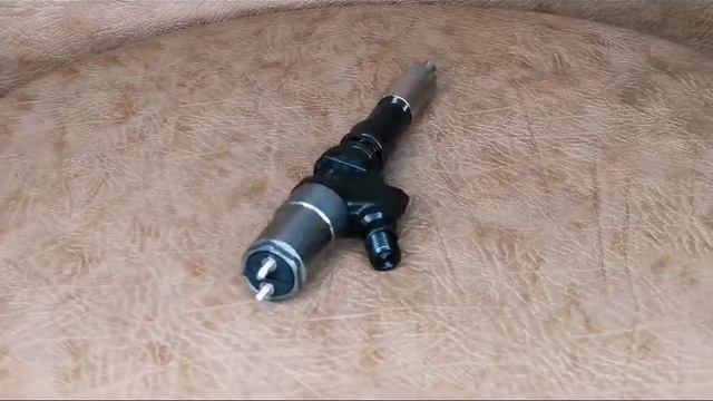 Форсунка на KOMATSU, КОМАТСУ, КОМАЦУ 095000-1211