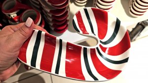 Магазин СИН.Новогодний ассортимент.Посуда, елочные игрушки, свечи и многое другое