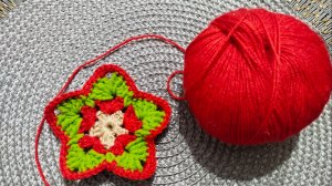 Вяжем яркую снежинку: три цвета, один крючок. Урок для начинающих вязальщиц 🧶