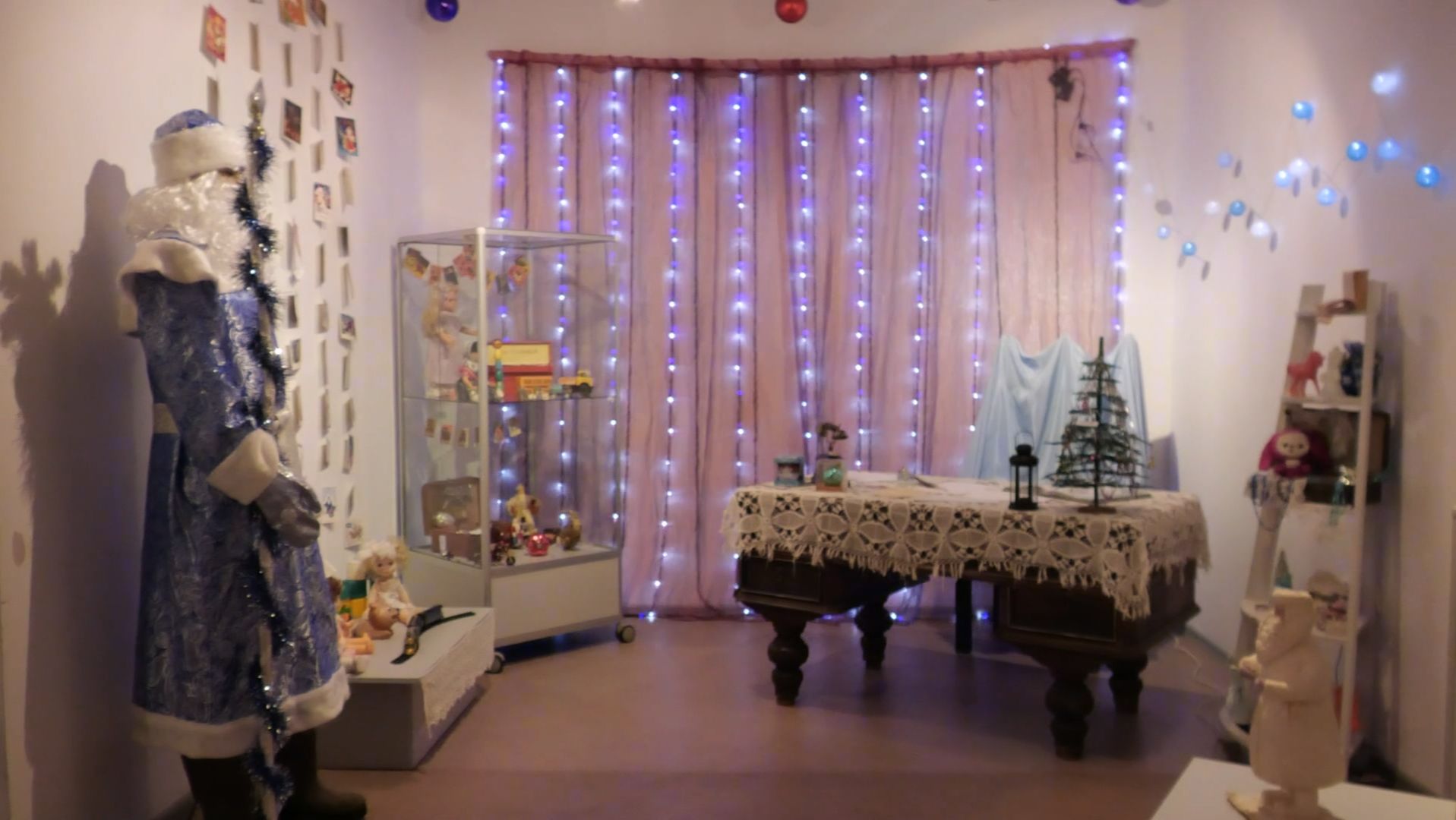 «Волшебство 12 ударов»: Серовский исторический музей порадовал новой выставкой смотреть онлайн