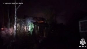 При тушении пожара в Тверской области обнаружены два трупа