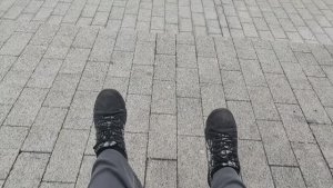 ЛЮБЛЮ ПОВЕСЕЛИТЬСЯ(качели)