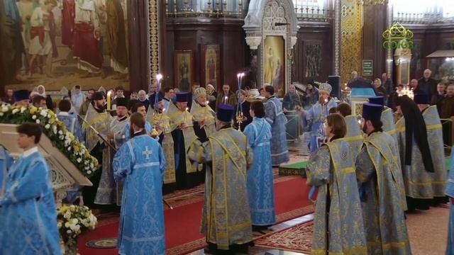 Божественная литургия в Успенском соборе Московского Кремля
