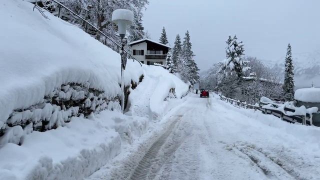 Сильный снегопад в сельской местности Швейцарии — Снежная прогулка по красивым швейцарским деревням