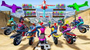 ГОНОЧНАЯ ТРАССА С ПРЕПЯТСТВИЯМИ ДЛЯ СУПЕРГЕРОЕВ 🚗 ЧЕЛОВЕК ПАУК ПРОТИВ БЭТМЕНА И ХАЛКА №56