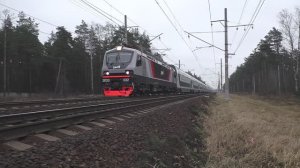 Эл.-воз ЭП20-022 (ТЧЭ-6) с поездом «Буревестник/двухэтажный состав» № 705Э Нижний Новгород — Москва.