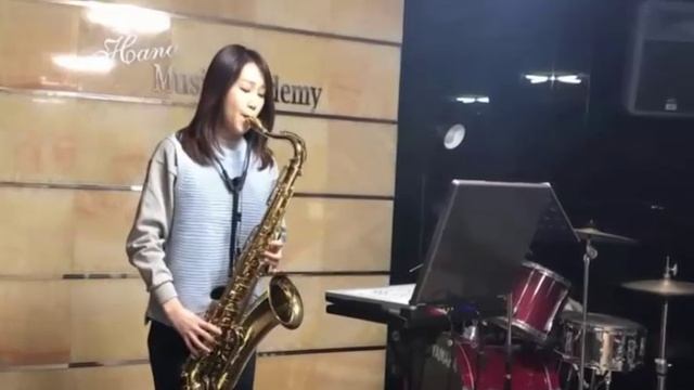 Cover by Baekho Choi Tenor Saxophone Cover by Seulgi Kim смотреть онлайн