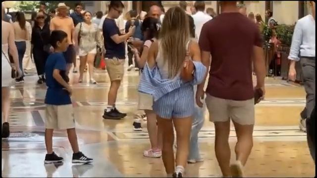 Прогулка по Милану: уличный стиль 2024