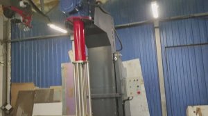 Бисерная мельница корзинная подъёмная 200 литров