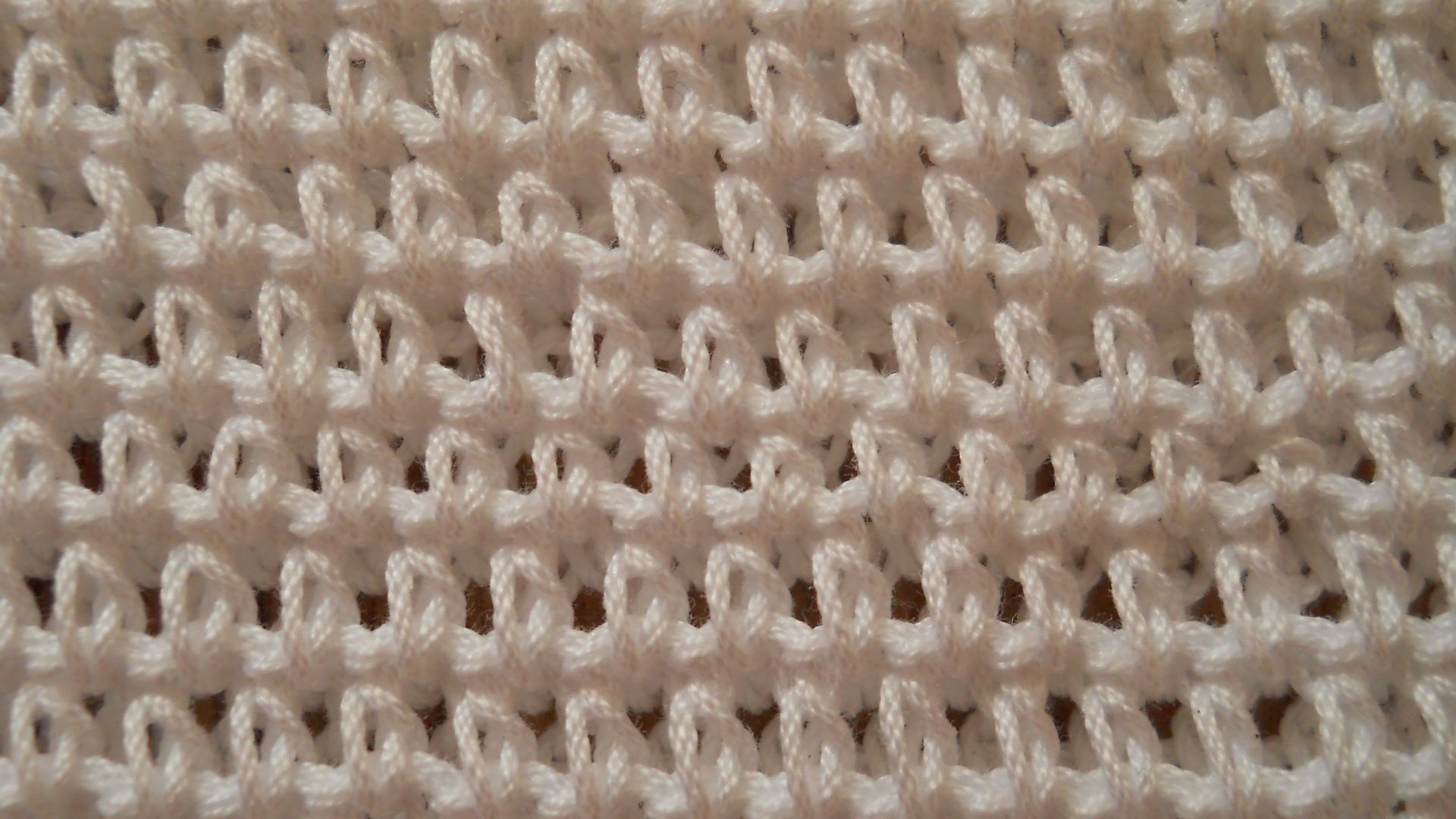 Узор Ажурные прочные столбики