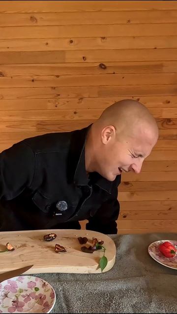 пробую самые острые перцы. часть 2#челлендж #перец #chillipepper #pepper
