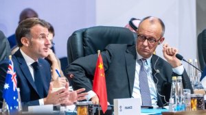 Макрон и Мерц предупредили Зеленского о «предательстве» США