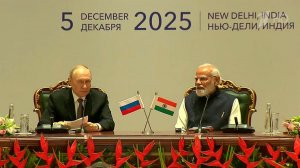 Переговоры с Индией прошли в конструктивной и дружественной обстановке, заявил Владимир Путин.