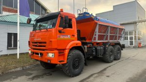 Отгрузка КДМ на шасси КАМАЗ 43118 (с пескоразбрасывателем и емкостью под техводу)