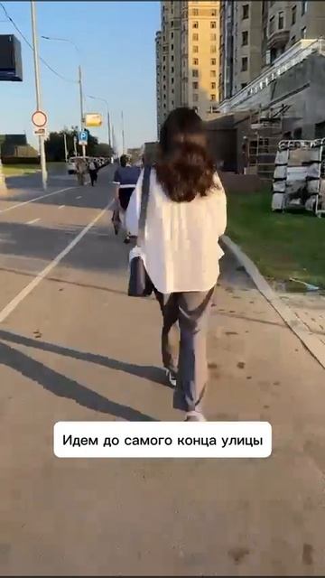 ЛОМОНОСОВСКИЙ