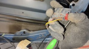 Разбор передней двери Ford Fusion 2008г.в.