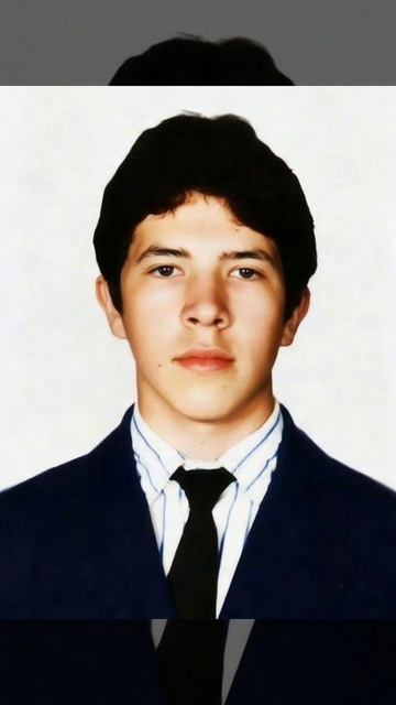 20 лет в 1-ой минуте.