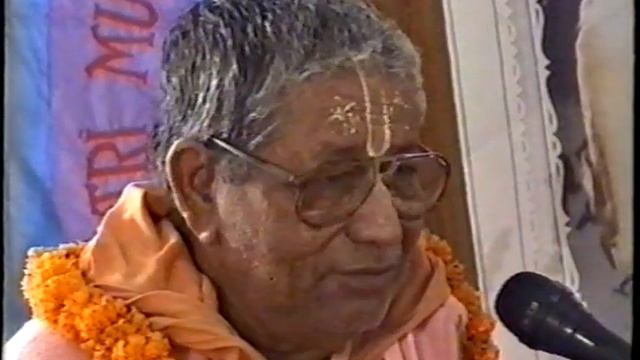 Srila B.S. Govinda Maharaj - Lecture in Nabadwip, Day 5, Part 1 (Dec 1999) | #105