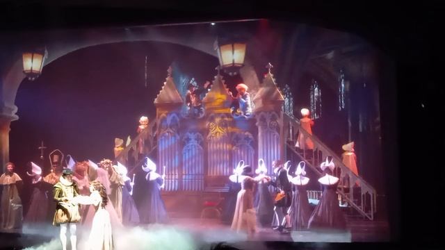 ПОЕЗДКА В ПИТЕР ДЕНЬ ВТОРОЙ