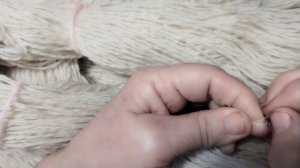 Вяжу носки спицами , покрасила пряжу 🧶