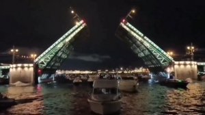 Развод мостов в Санкт-Петербурге. Морская прогулка. 🤓
