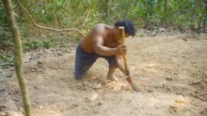 Построили самыи секретныи подземныи домик с бассеином с помощью