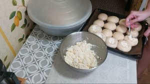 ШВЕЙНЫЕ ДЕЛА // ГОТОВЛЮ ХЛЕБ С ЯЙЦОМ И БУЛОЧКИ С ТВОРОГОМ // НЕ МНОГО ПОКУПОК