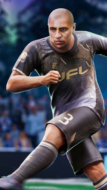 Роберто Карлос в UFL #shorts #робертокарлос #футбол #легендыфутбола #ufl