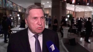 Ушаков: от Вашингтона пока не поступало сигналов по возможному саммиту РФ и США.