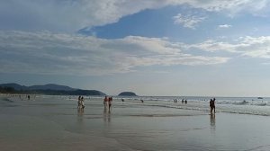 Пхукет. Пляж Карон. Цены в кафе, фрукты, такси, курс рубля к Бату.