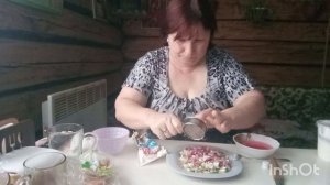 5-12-2025.  Жизнь в деревне.Делаю салат.