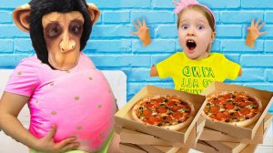 Милана с сестрёнками решили проучить няню