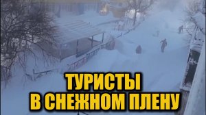 Шерегеш парализован! Машины под снегом, дороги исчезли — что происходит?