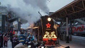 Праздник к нам приходит: поезд Деда Мороза посетил 330 городов за пять лет.
