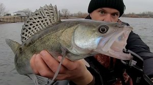 Да сколько тут глубина?? Мелиховская яма. Рекорд по судаку