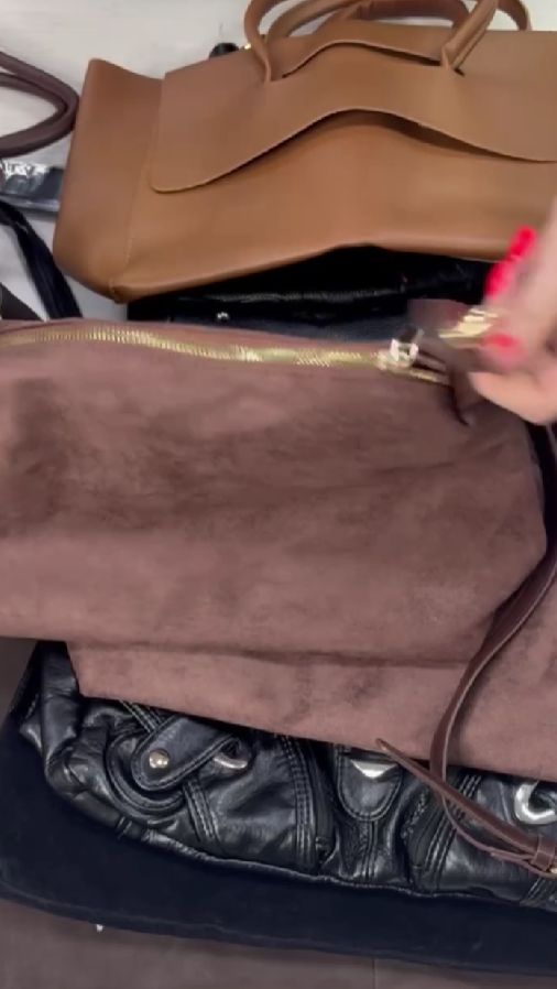 сти203.1. Сумки новые